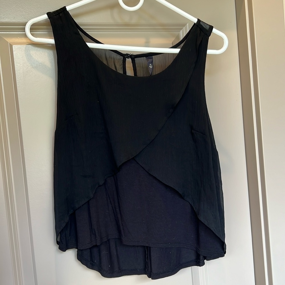 Jessica Simpson cropped sleeveless top, black, women’s sz M